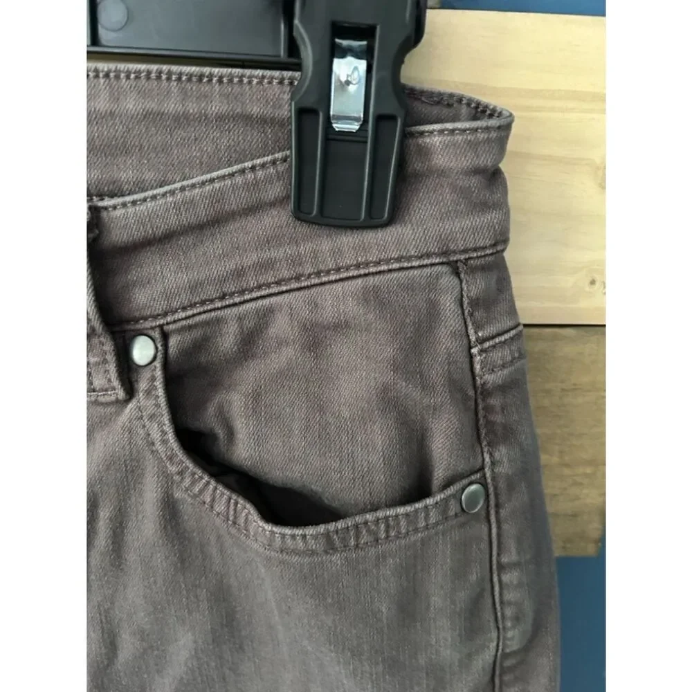 Eileen Fisher Taupe Straight-Leg Jeans Size 0. Very Good Condition